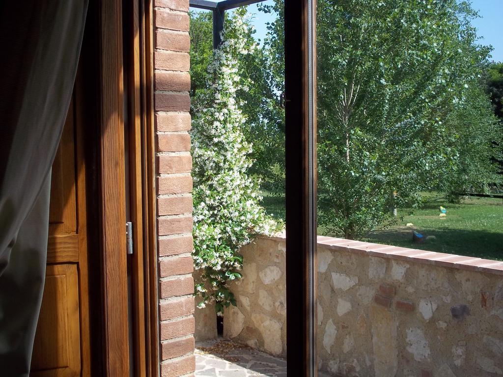 Agriturismo Lupo Cerrino タルクイーニア 部屋 写真